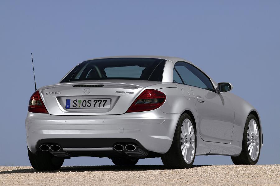  Mercedes-Benz SLK55 AMG 2004 года  (фото 5 из 30)